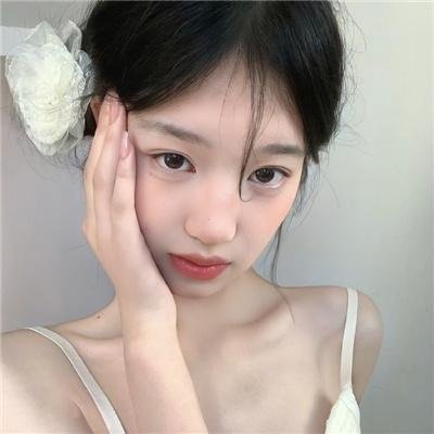 奥莉维娅海报