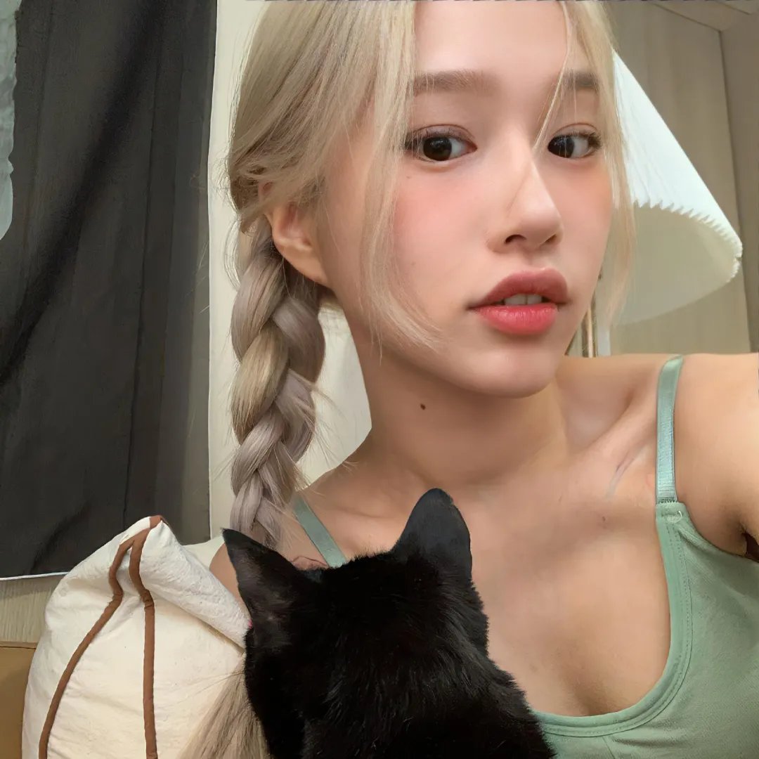 孤单又灿烂的神:鬼怪海报